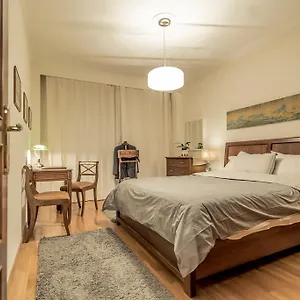 Elegant Supercentral Apartment Thessaloniki